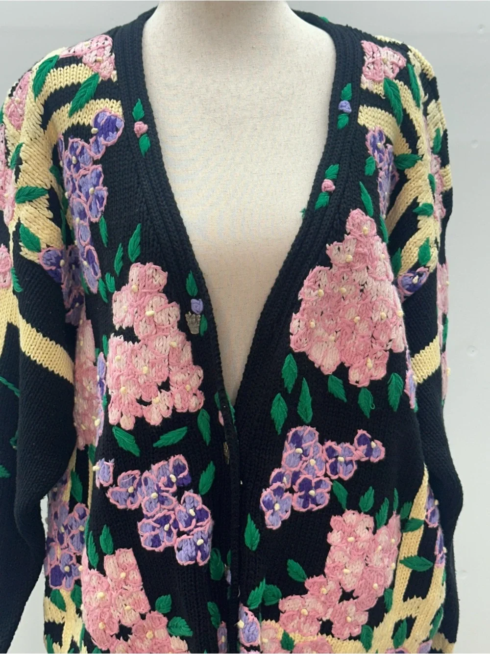 Vintage Hand Knitted Lisa Coufal Floral Sweater 100% Cotton 3D Embroidery Size L